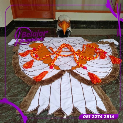 Maskot Kepala Elang