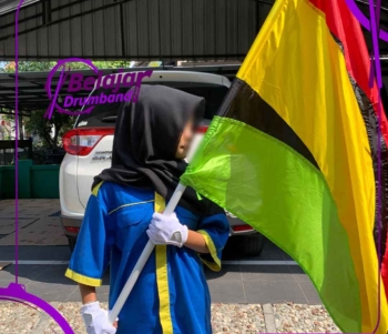 Jenis Tongkat Bendera Drumband yang Perlu Anda Ketahui