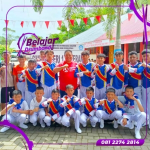 Kostum Drumband untuk Lomba