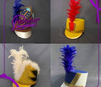 Topi Drumband dengan Bulu