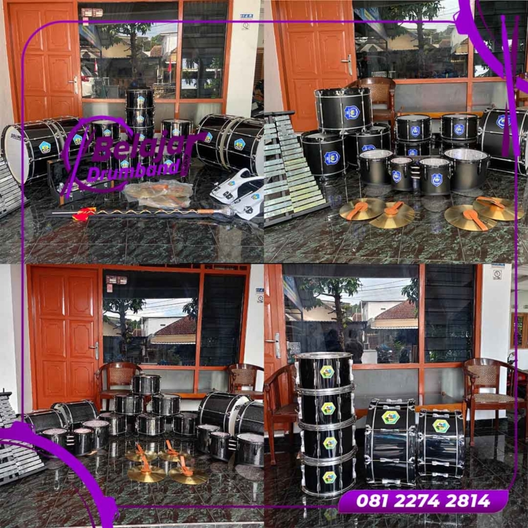 Perlengkapan Drumband Warna Hitam Elegan dan Modern