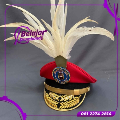 Topi Ped Merah Dengan Bulu
